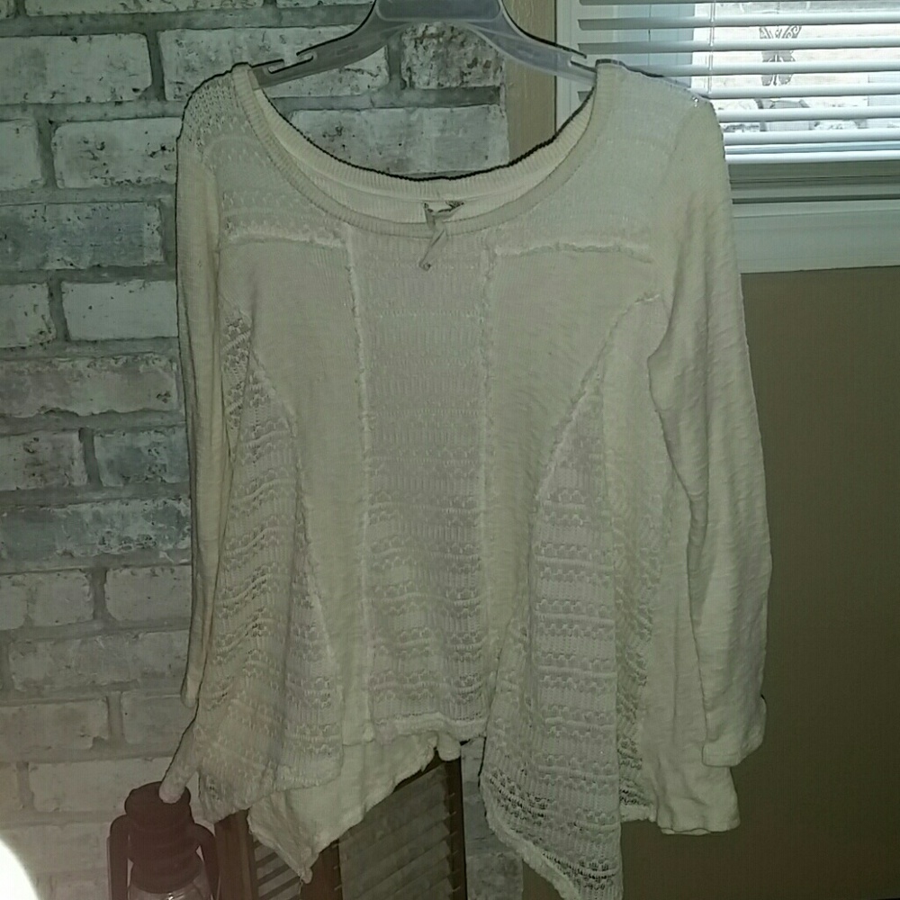 Off white sweater